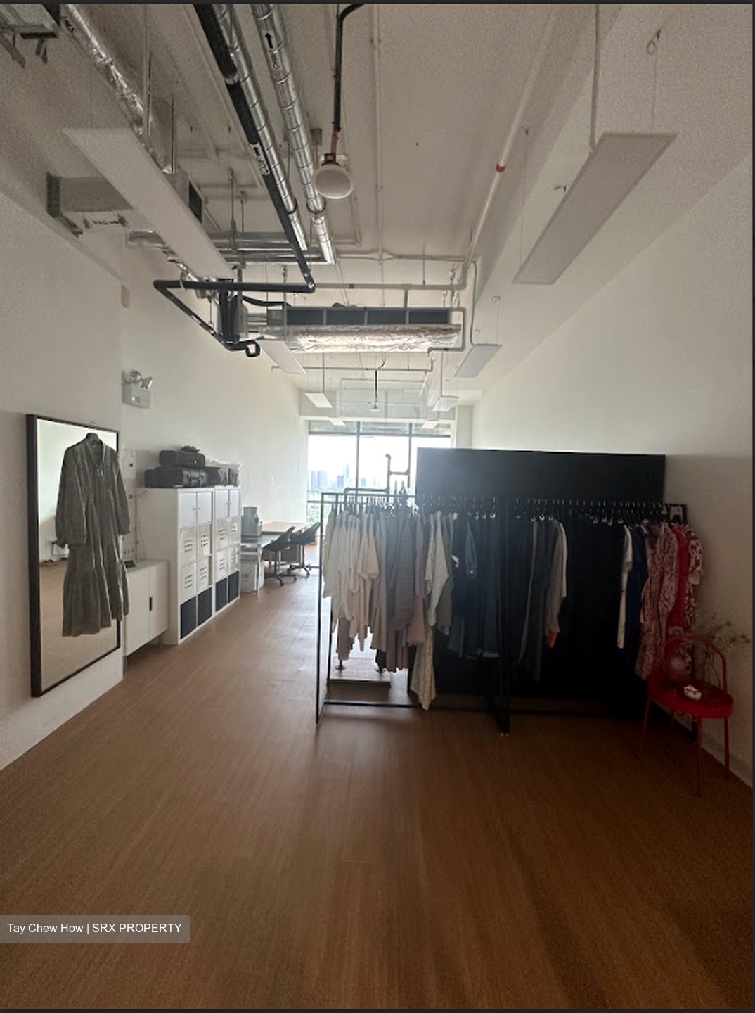 Woods Square (D25), Office #431495801